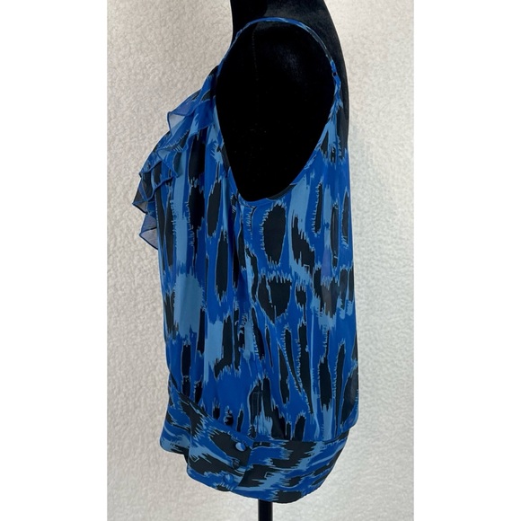 BCBGENERATION • Blue/Black Abstract Print Ruffle Trim V-Neck Tank Top - Picture 3 of 16